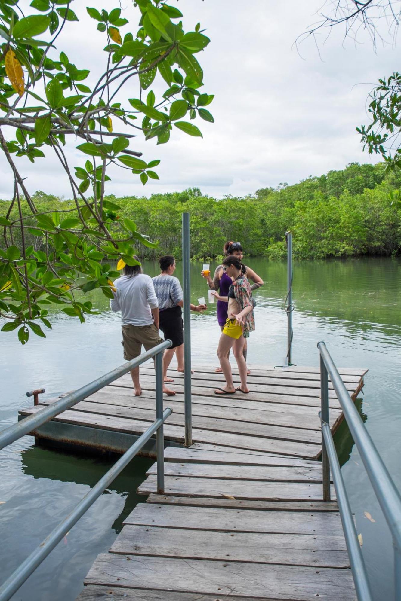 Show Pony Beach Resort And Suites Las Lajas  Exterior foto